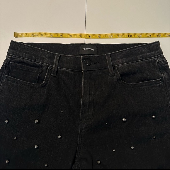 Driftwood Jackie Black Pearl Studded Raw Hem Jeans - Size 29 - Picture 9 of 14
